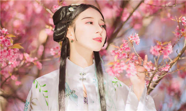 嘉黎供卵试管婴儿：助您实现家庭梦想的科学方案